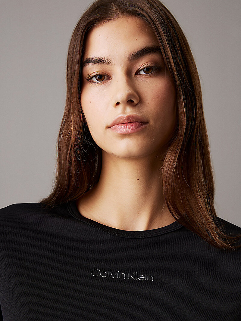 Calvin Klein Siyah Renkli Kadın T-shirt