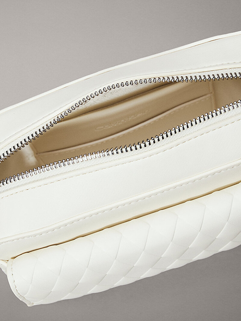 Calvin Klein Beyaz Renkli Kadın Mini Quilt Camera Çanta