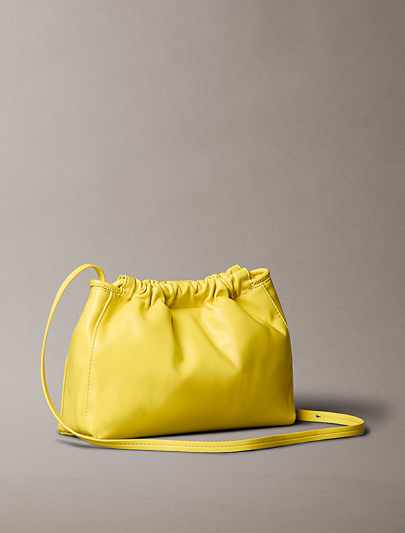 Calvin Klein Sarı Renkli Kadın Drawstring Çapraz Çanta