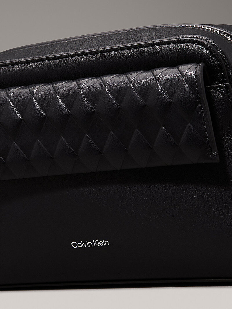 Calvin Klein Siyah Renkli Kadın Mini Quilt Camera Çanta