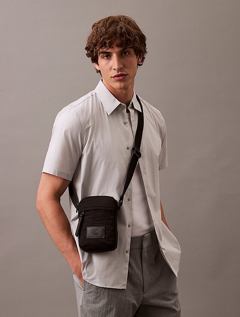 Calvin Klein Siyah Renkli Erkek Metro Nylon Reporter Çapraz Çanta