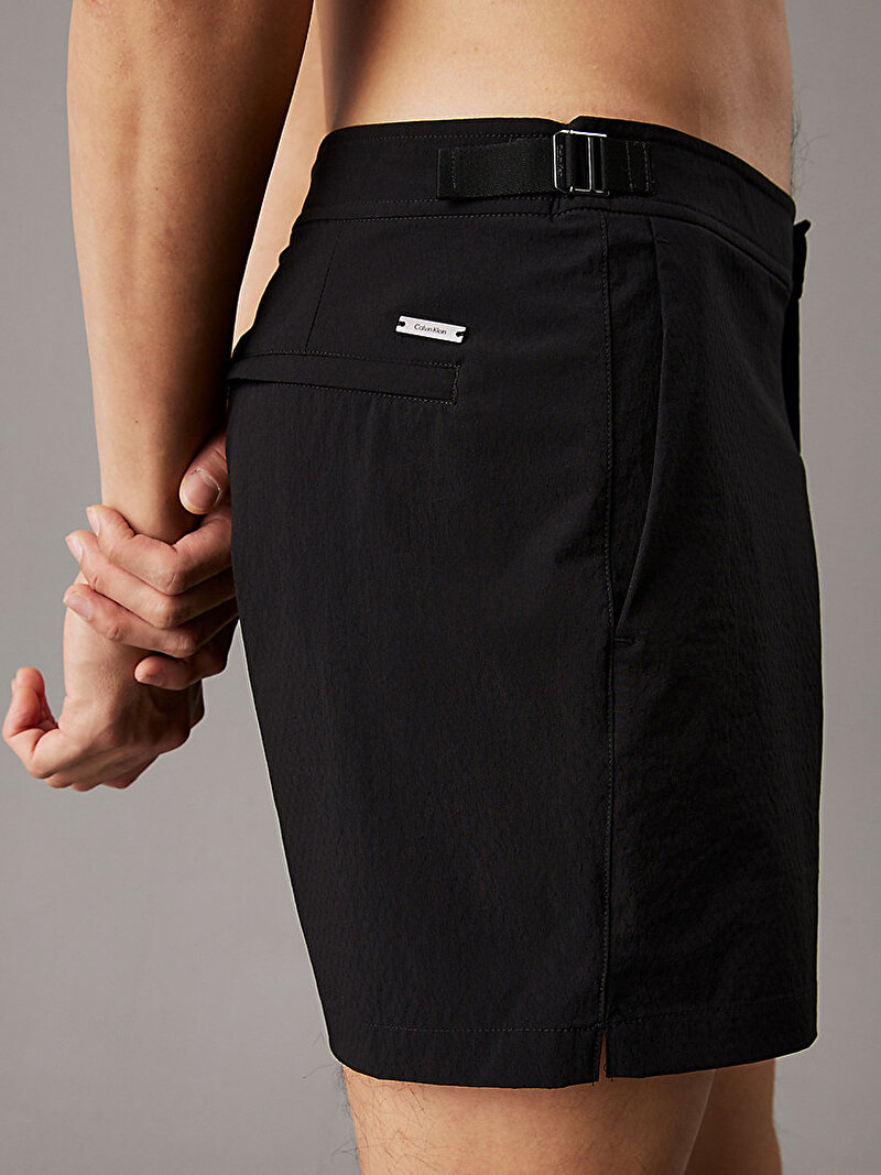 Calvin Klein Siyah Renkli Erkek Medium Tailored Deniz Şortu