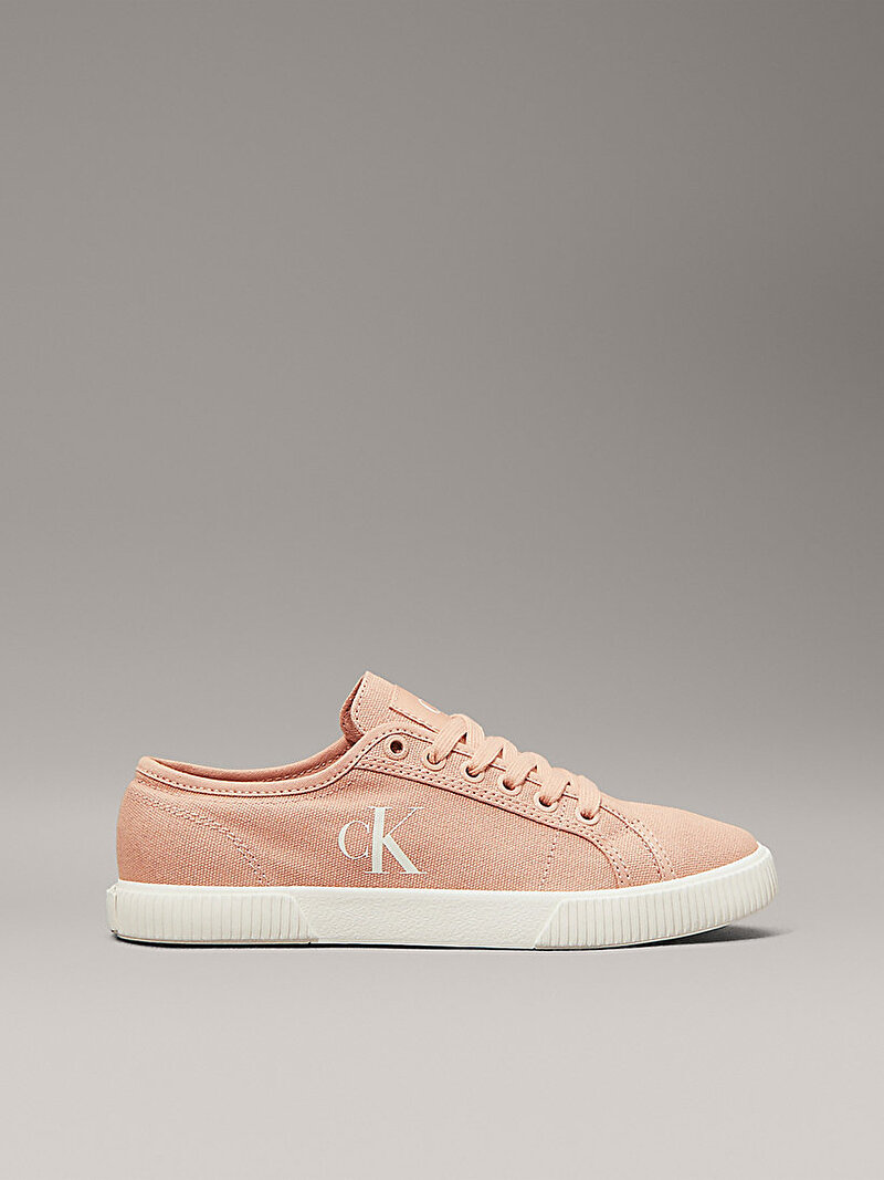 Kadın ESS Valcanic Low Sneaker