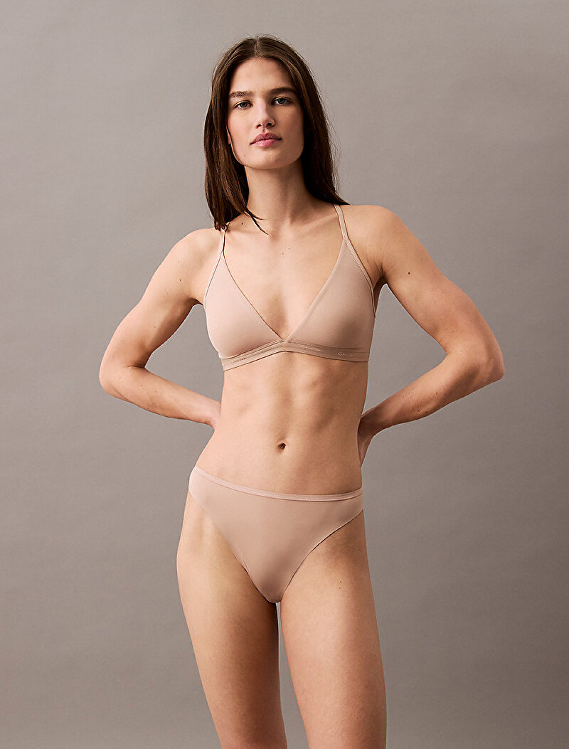 Calvin Klein Bej Renkli Kadın Tanga