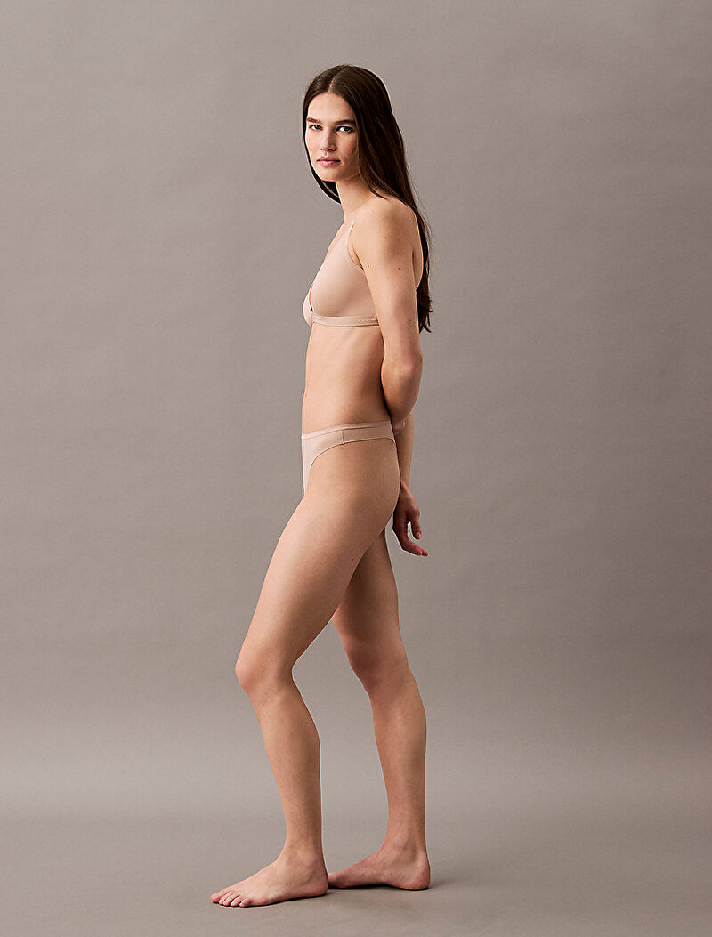 Calvin Klein Bej Renkli Kadın Tanga