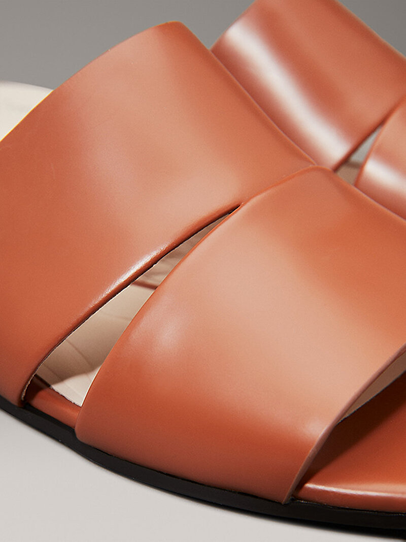 Calvin Klein Kahverengi Renkli Kadın Flat Terlik