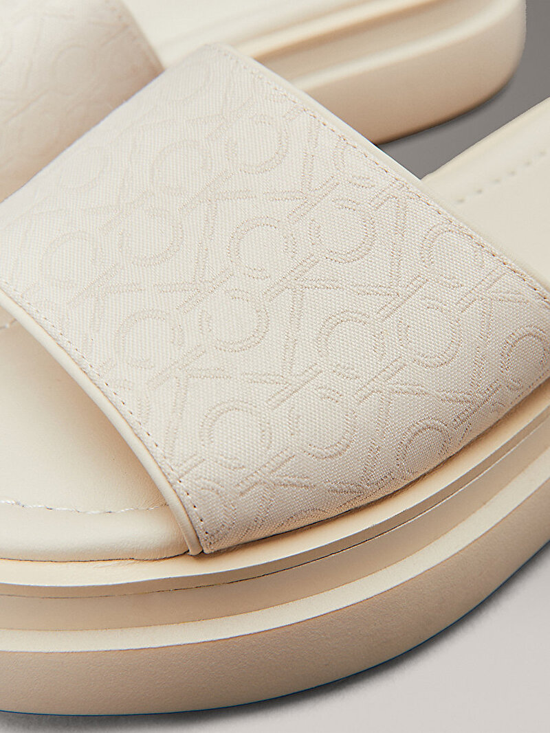 Calvin Klein Beyaz Renkli Kadın Flatform Terlik