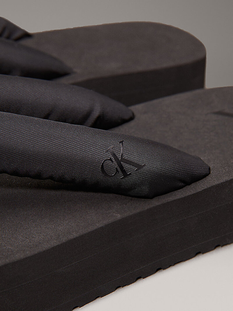 Calvin Klein Siyah Renkli Kadın Flatform Plaj Terliği