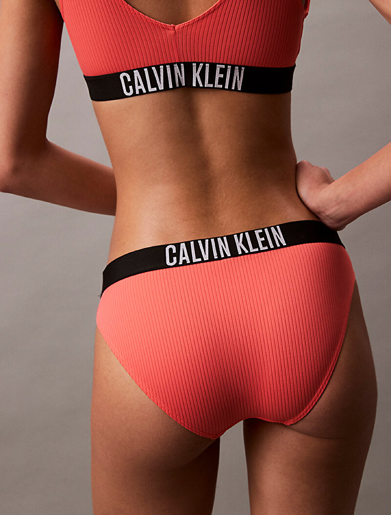 Calvin Klein Pembe Renkli Kadın Bikini Altı