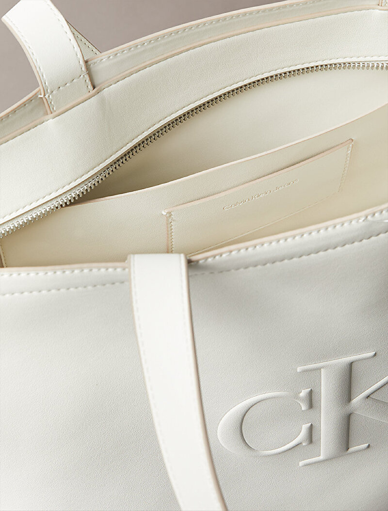 Calvin Klein Beyaz Renkli Kadın Sculpted Slim Tote Çanta