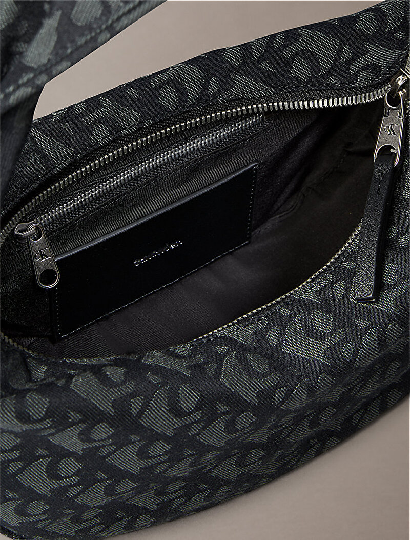 Calvin Klein Siyah Renkli Kadın CKJ Monogram Pinched Çapraz Çanta