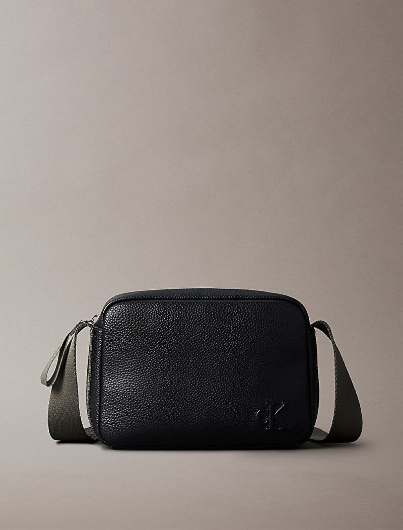 Calvin Klein Siyah Renkli Erkek Cargo Camera Çanta