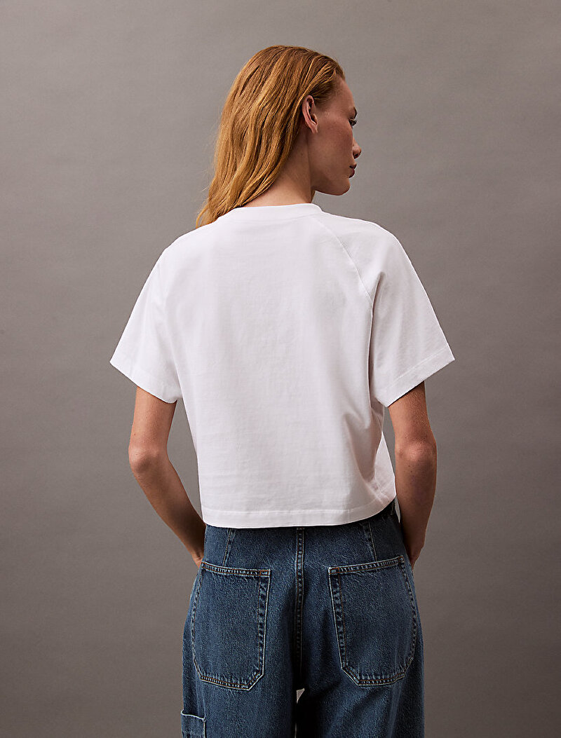 Calvin Klein Beyaz Renkli Kadın Boxy CK Crest T-shirt
