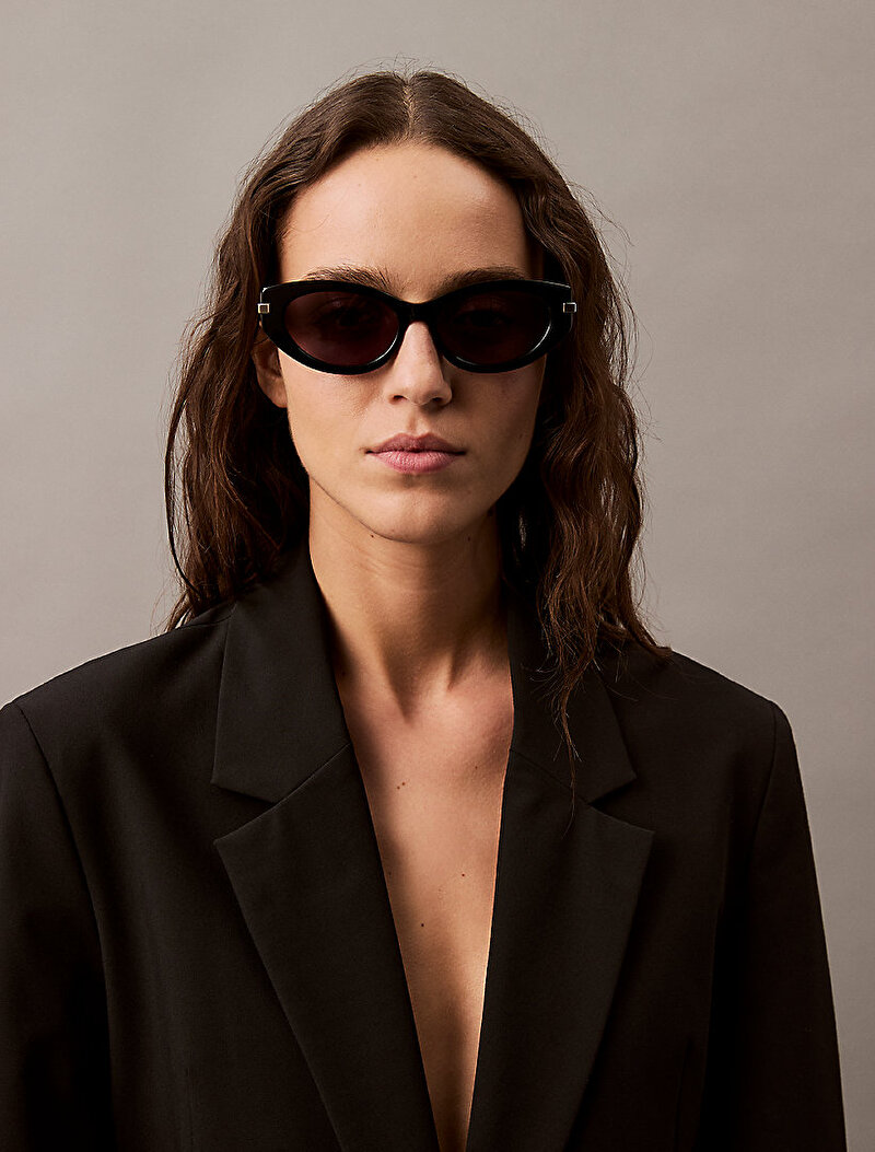 Calvin Klein Siyah Renkli Kadın Cat Eye Güneş Gözlüğü