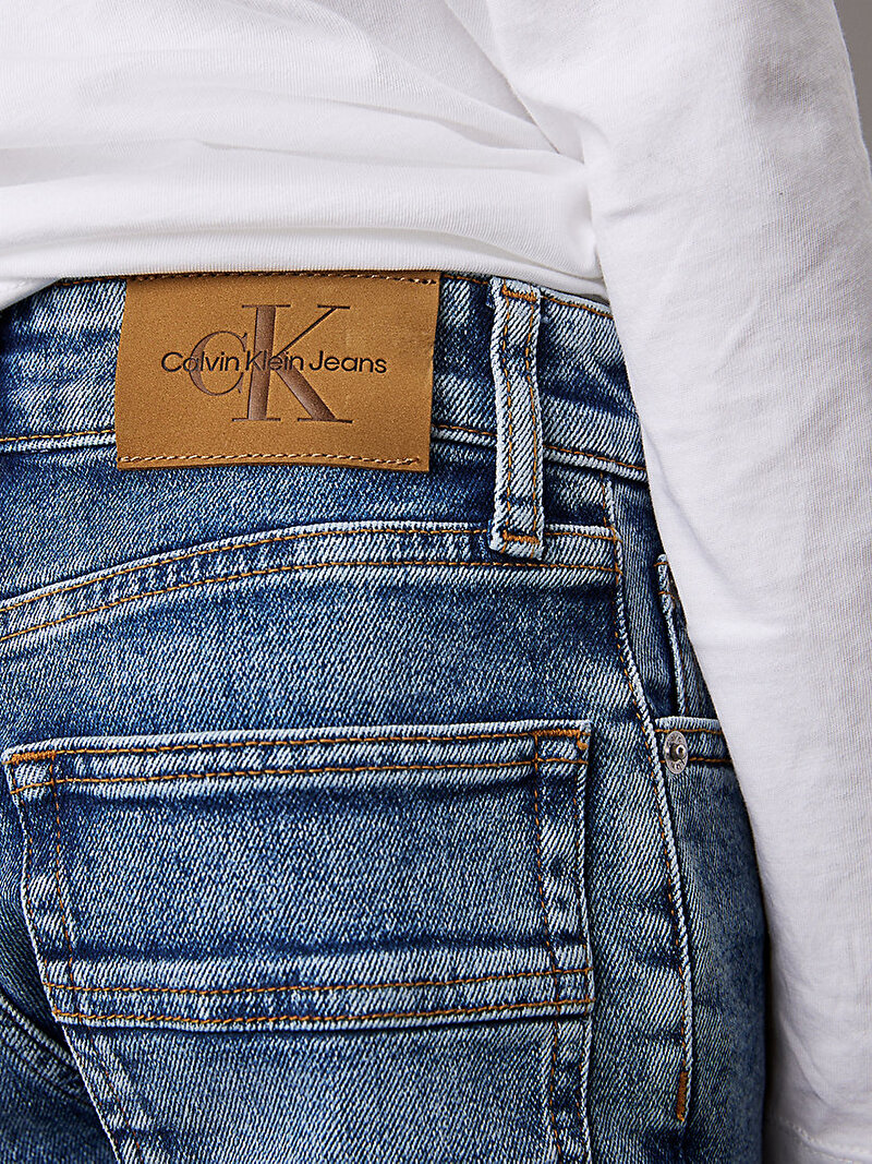Calvin Klein Mavi Renkli Erkek Çocuk Regular Straight Wash Jean Pantolon