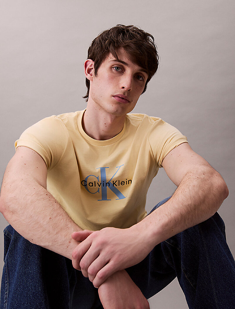 Calvin Klein Sarı Renkli Erkek Hero Monologo T-shirt