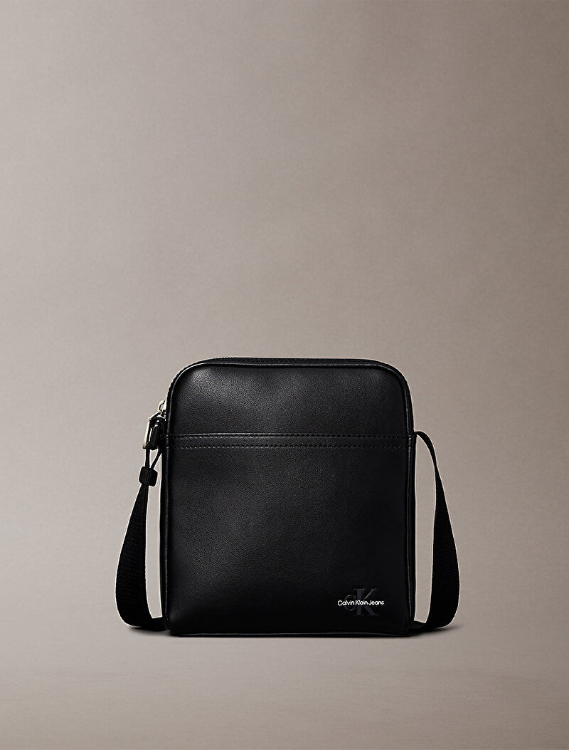Calvin Klein Siyah Renkli Erkek Mono Logo Reporter Çapraz Çanta