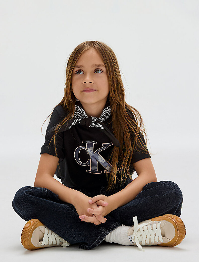 Calvin Klein Siyah Renkli Kız Çocuk Filed in Monologo T-shirt
