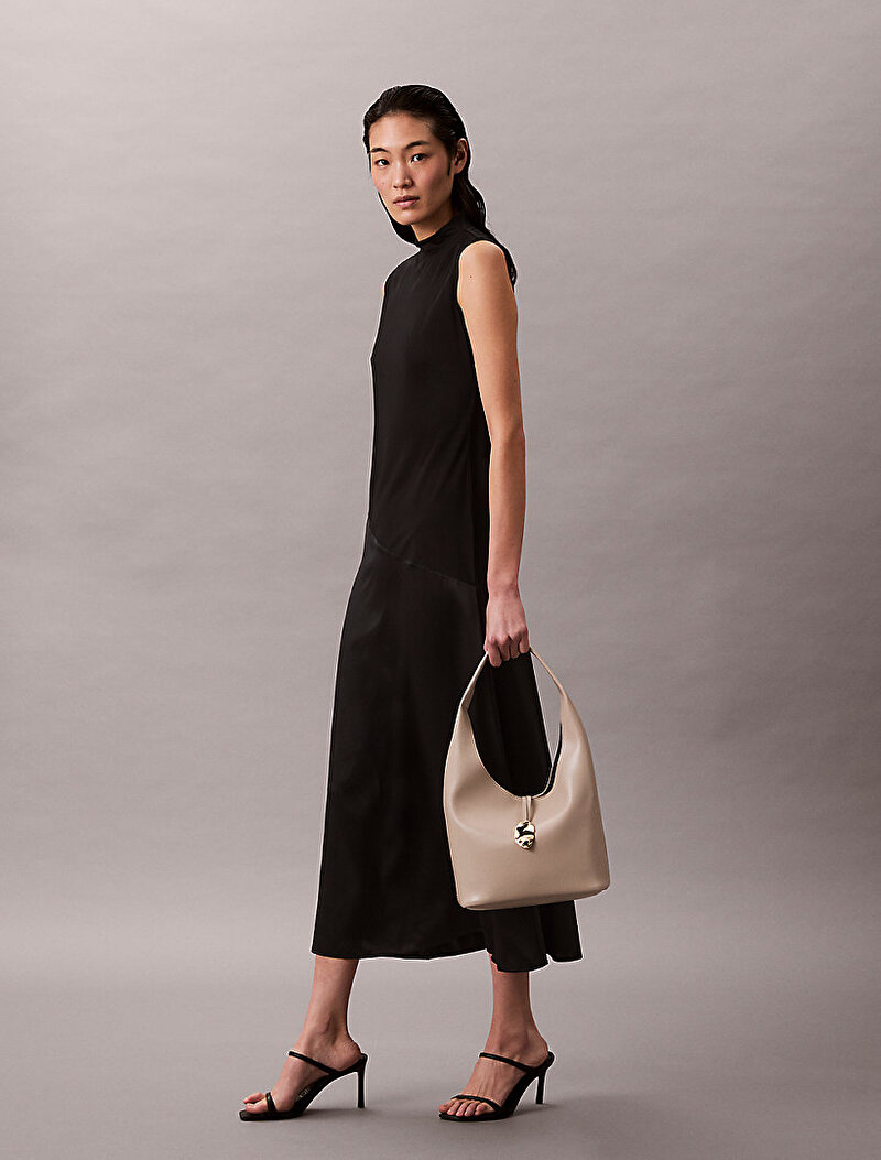 Calvin Klein Bej Renkli Kadın Stone Lock Slouchy Çapraz Çanta