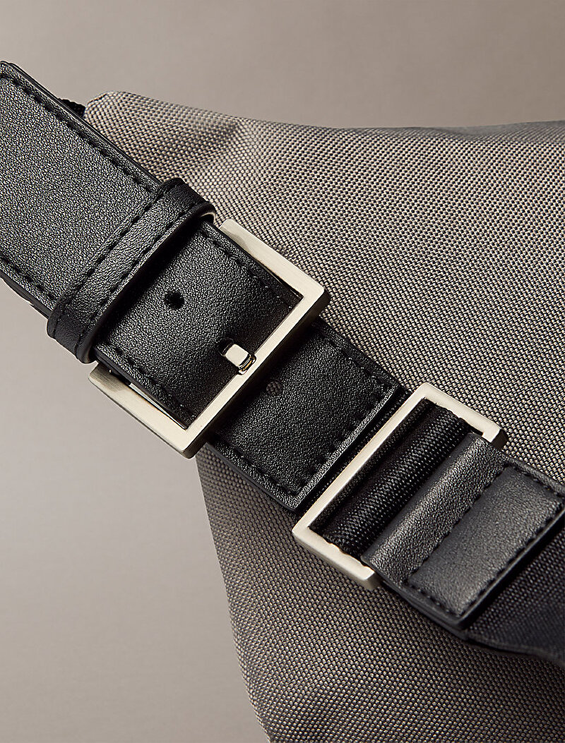 Calvin Klein Gri Renkli Erkek Contrast Bel Çantası