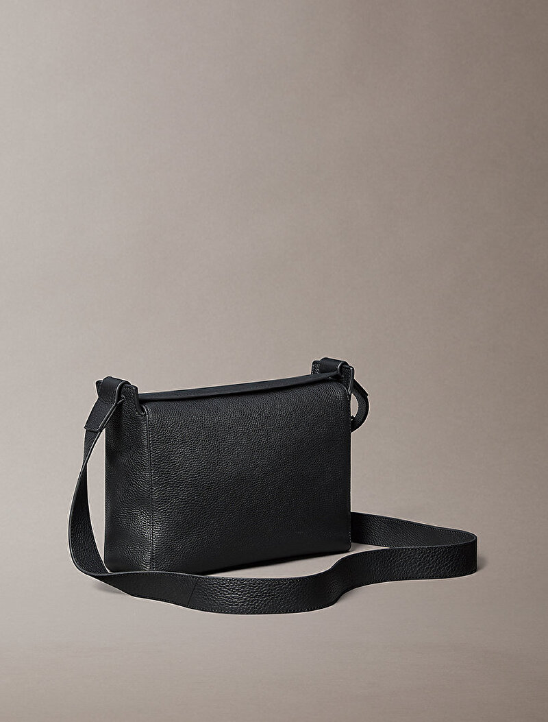 Calvin Klein Siyah Renkli Erkek Micro Pebble Messenger Çapraz Çanta
