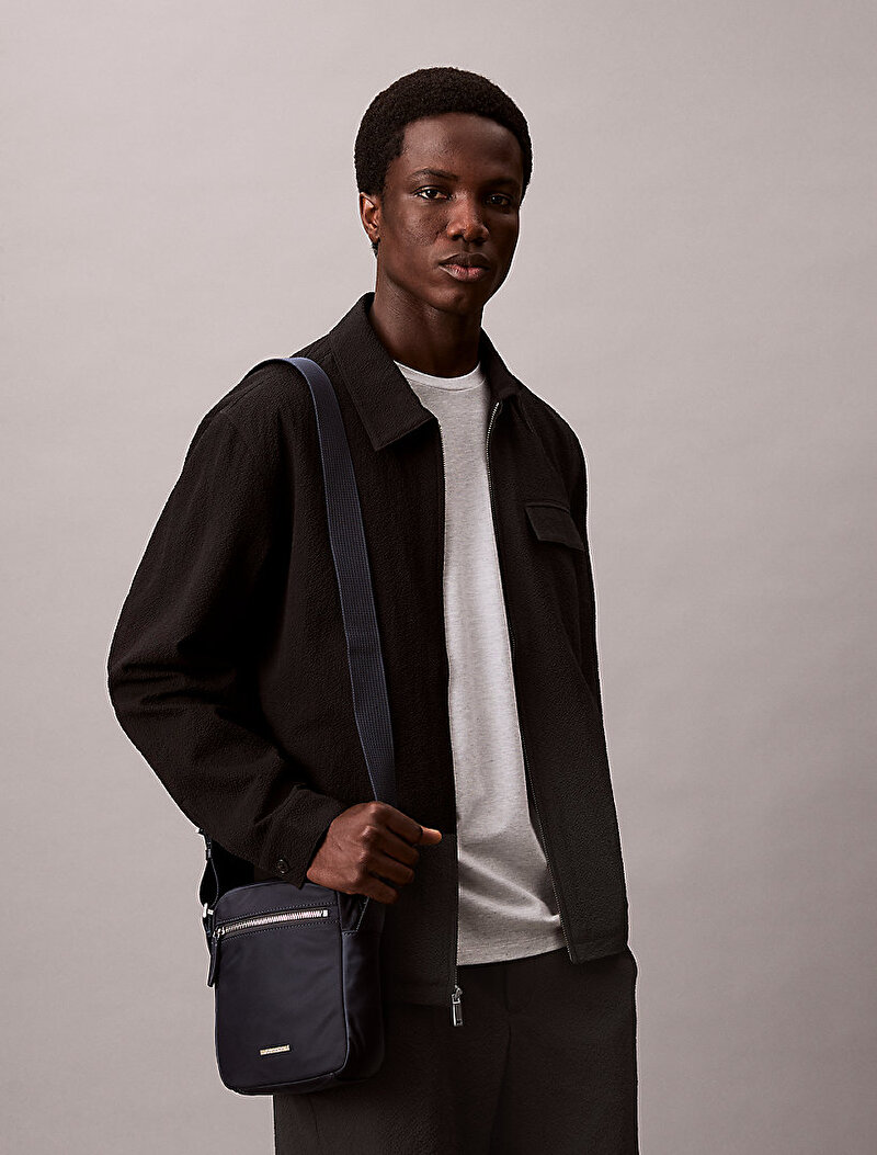 Calvin Klein Çok renkli Renkli Erkek Sleek Nylon Çapraz Çanta