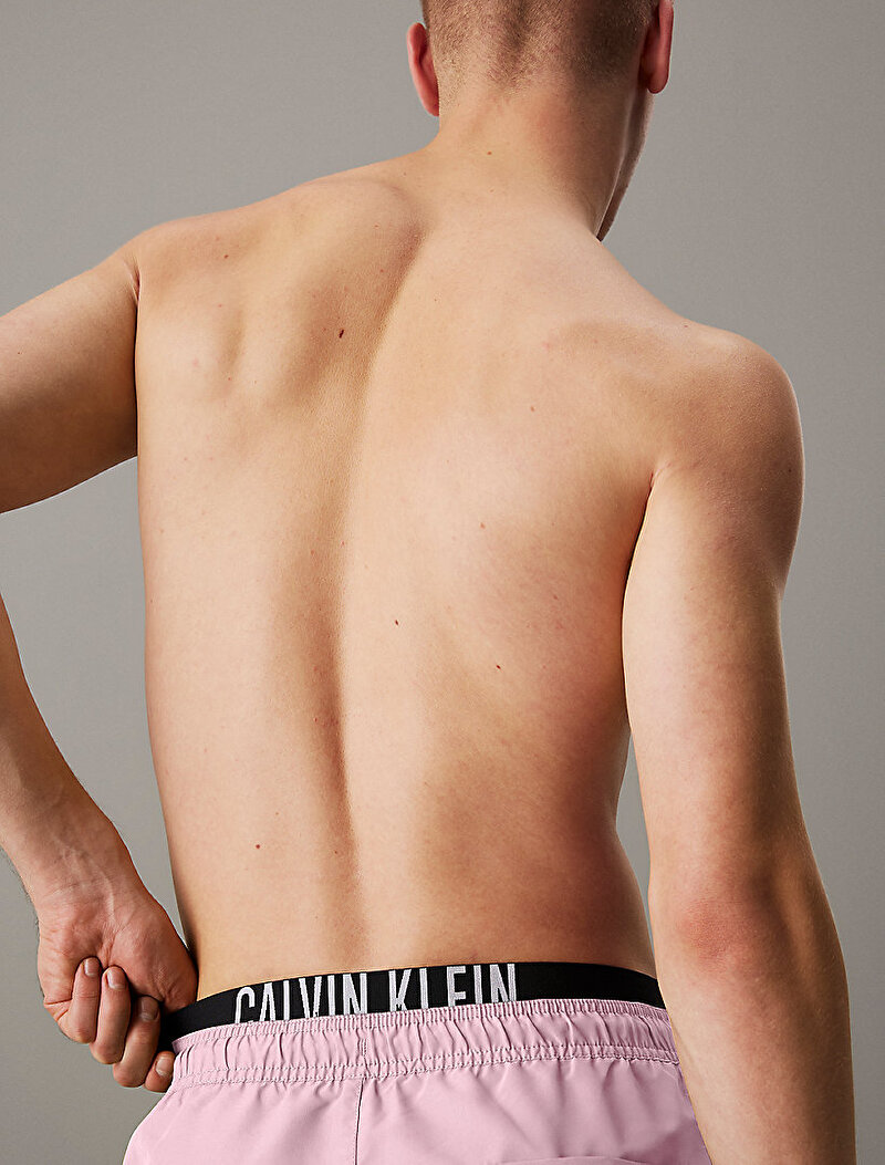 Calvin Klein Pembe Renkli Erkek Medium Double Deniz Şortu
