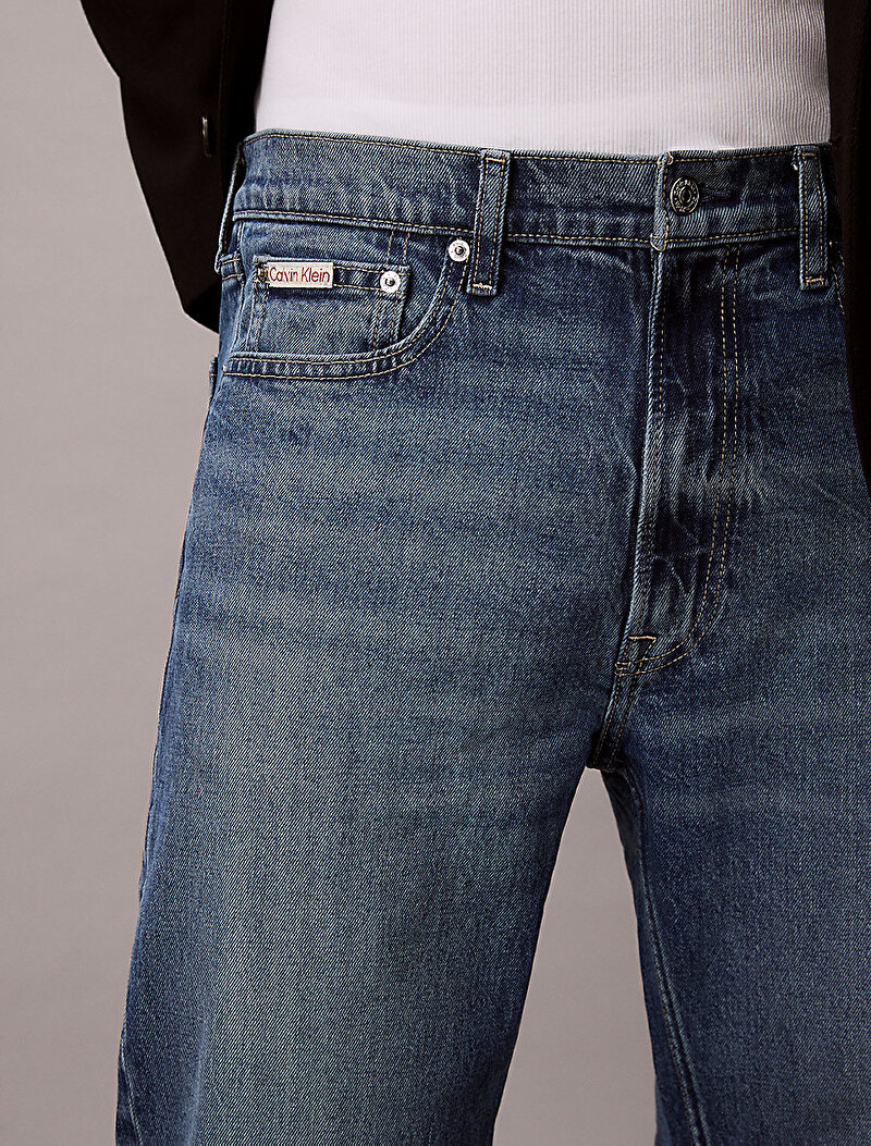 Calvin Klein Mavi Renkli Erkek Standard Straight Tinted Jean Pantolon