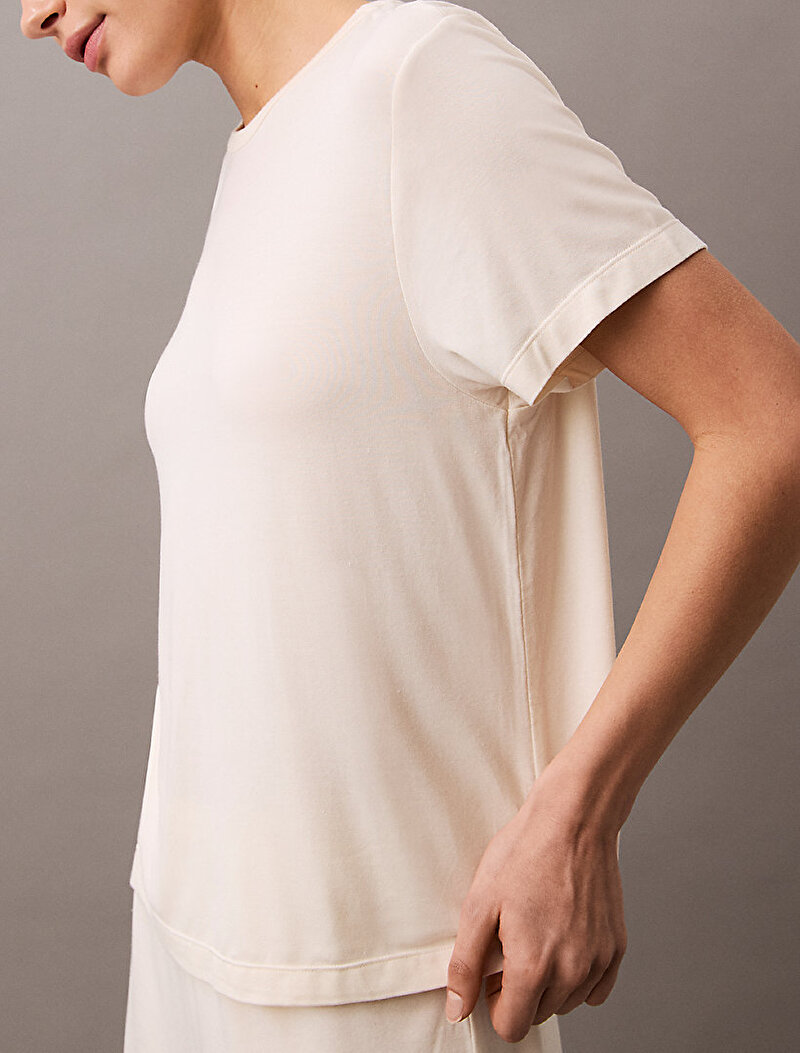 Calvin Klein Bej Renkli Kadın Modal Relaxed T-shirt