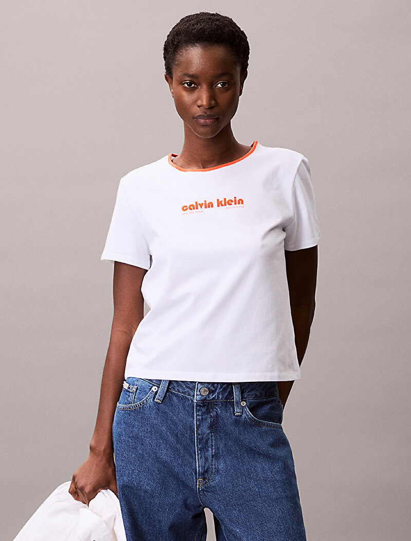 Kadın Retro Logo Graphic T-shirt