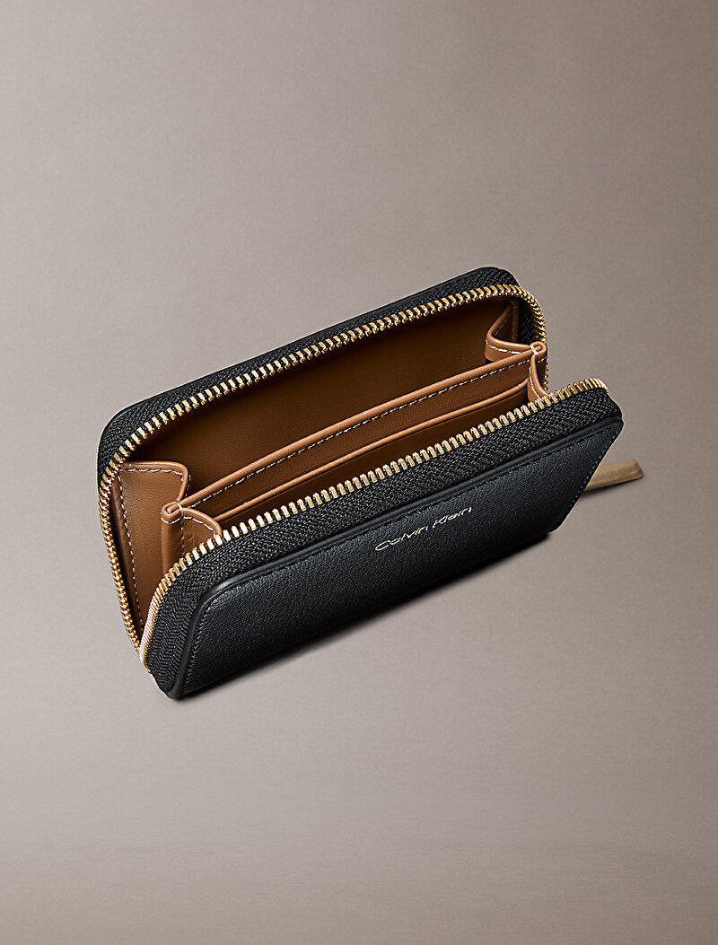 Calvin Klein Siyah Renkli Kadın Foil Logo Medium Cüzdan