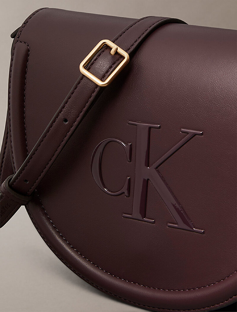 Calvin Klein Kırmızı Renkli Kadın Bold Ck Saddle Çapraz Çanta