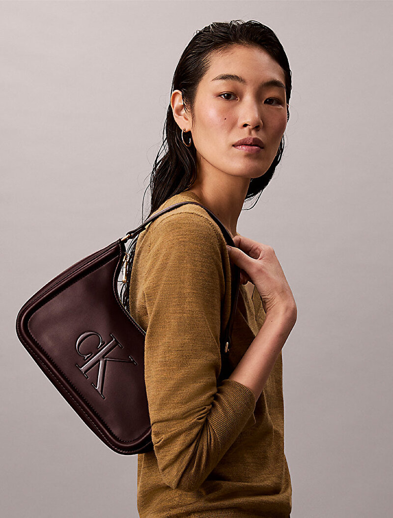 Calvin Klein Kırmızı Renkli Kadın Bold Ck Small Omuz Çantası