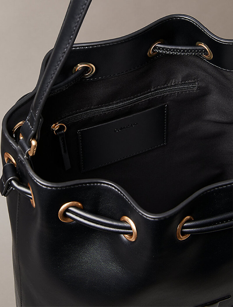 Calvin Klein Siyah Renkli Kadın Sandi Bucket Çapraz Çanta