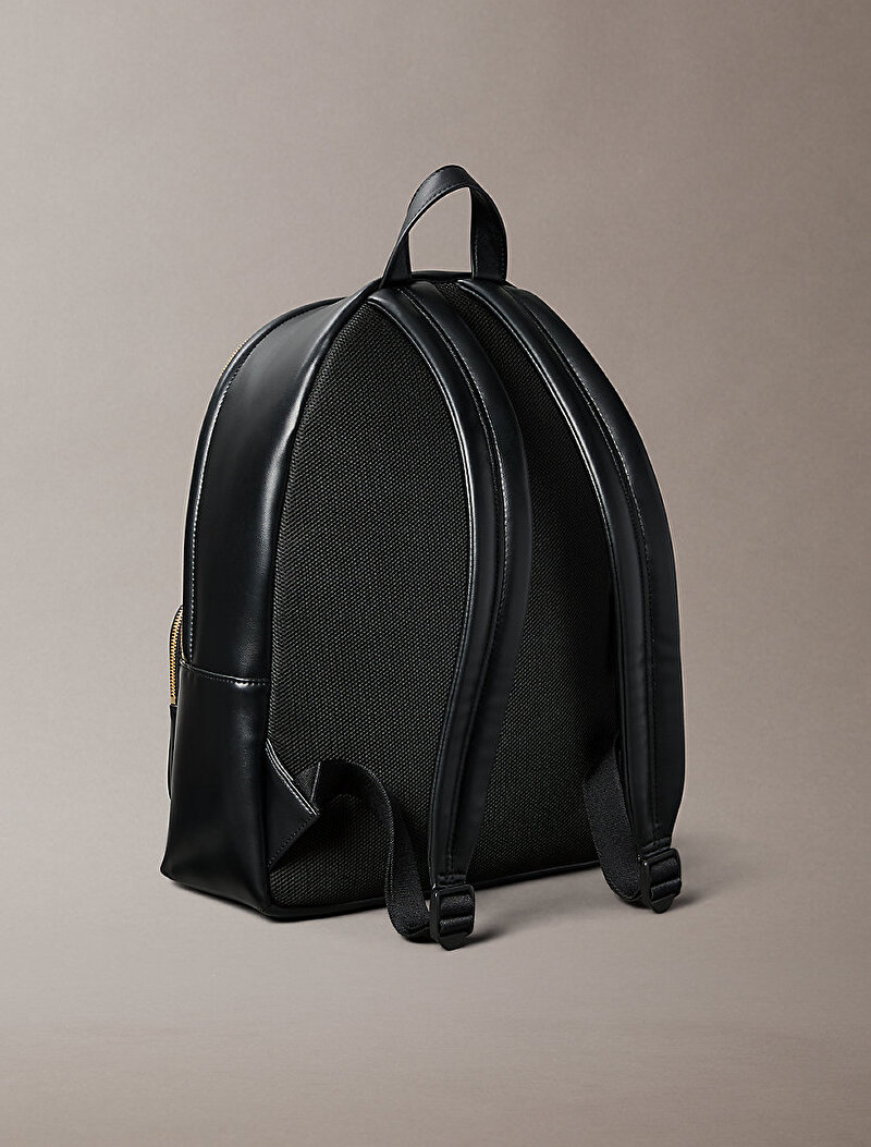 Calvin Klein Siyah Renkli Kadın Sandi Slim Sırt Çantası