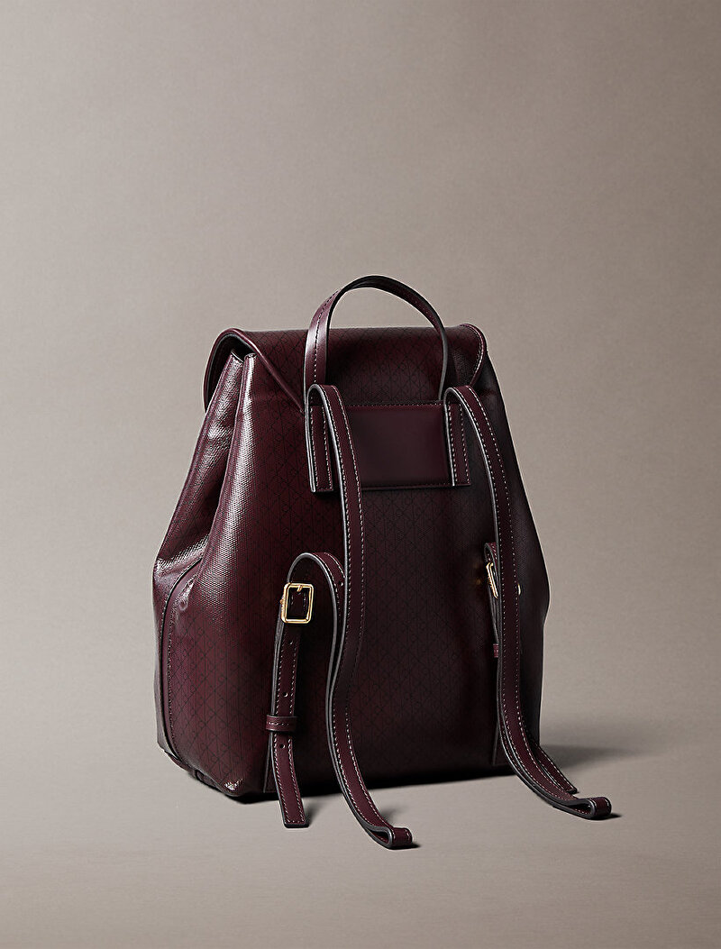 Calvin Klein Kırmızı Renkli Kadın Emblem Sırt Çantası