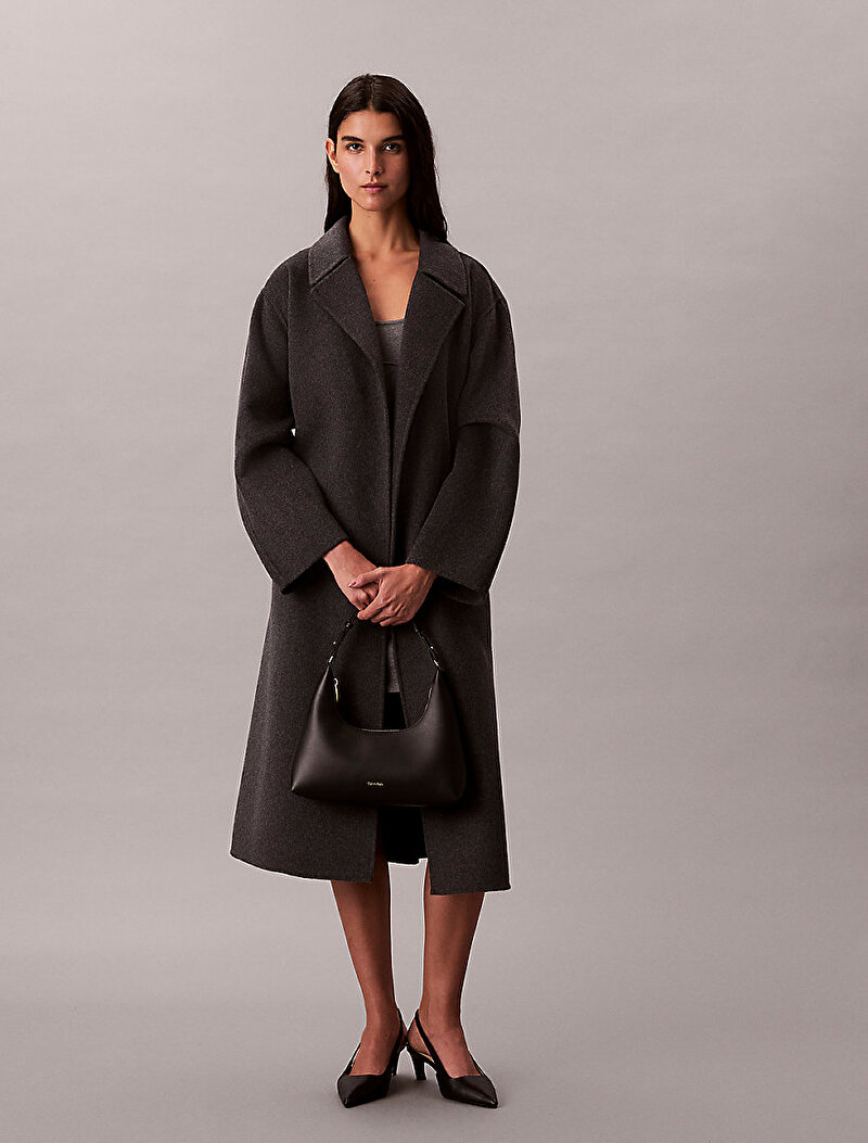 Calvin Klein Siyah Renkli Kadın Foil Logo Omuz Çantası