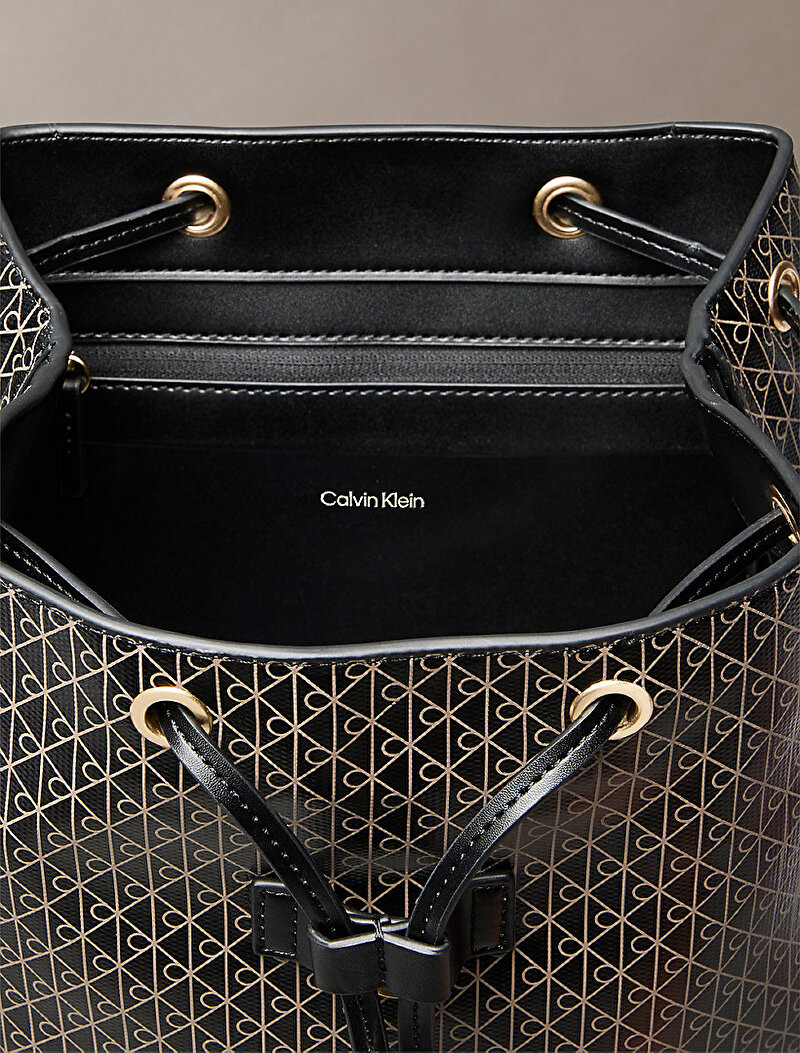 Calvin Klein Çok renkli Renkli Kadın Eemblem Flap Sırt Çantası