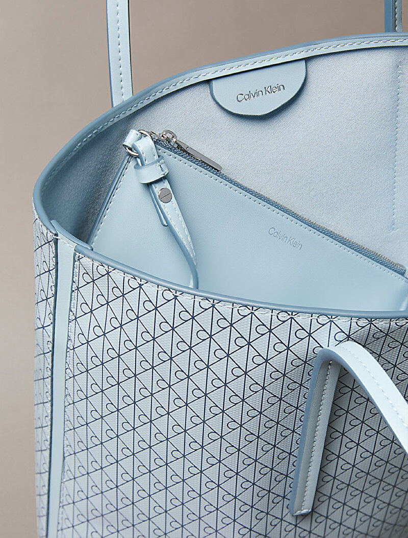 Calvin Klein Mavi Renkli Kadın Emblem Small Tote Çanta