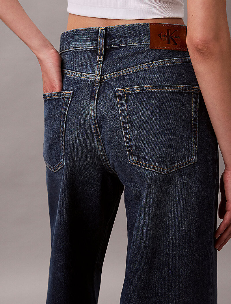 Calvin Klein Lacivert Renkli Kadın The Wedge Leg Tinted Jean Pantolon