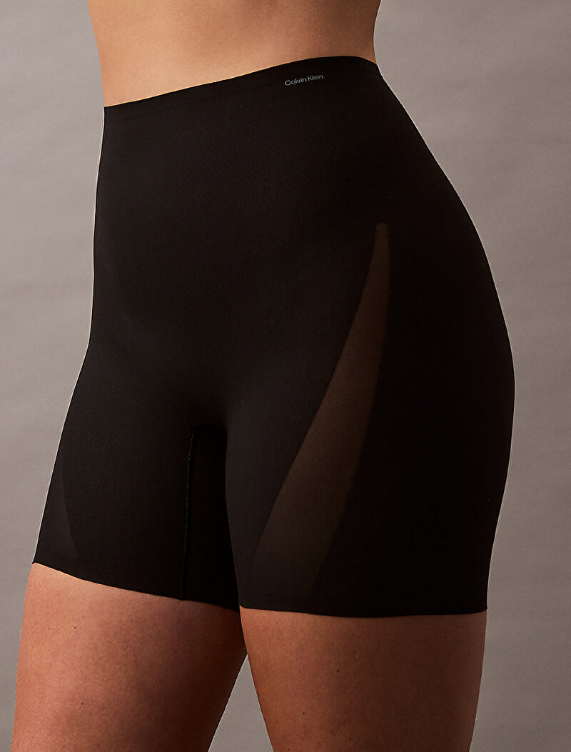 Calvin Klein Siyah Renkli Kadın Mid Thigh Şort
