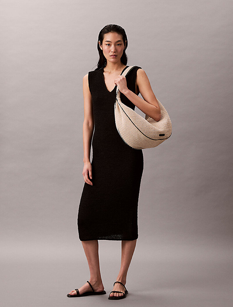 Calvin Klein Bej Renkli Kadın Pinched Omuz Çantası