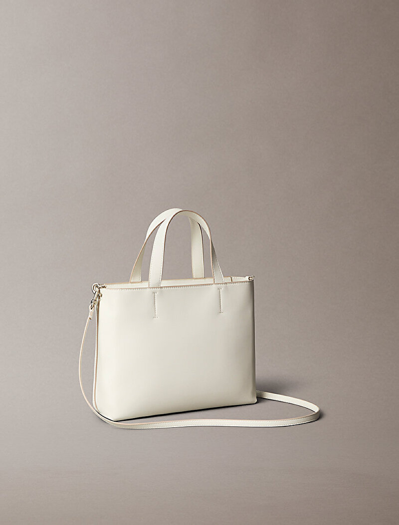 Calvin Klein Beyaz Renkli Kadın Sculpted Mini Tote Çanta