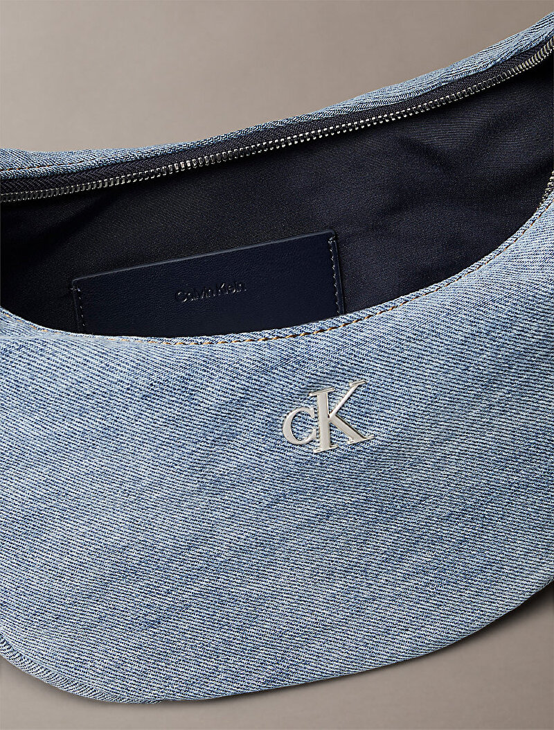 Calvin Klein Mavi Renkli Kadın Denim Soft Çapraz Çanta