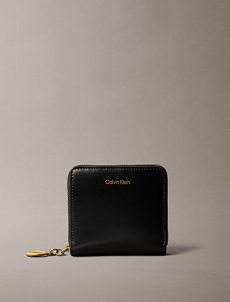 Calvin Klein Siyah Renkli Kadın Hardware Square Cüzdan
