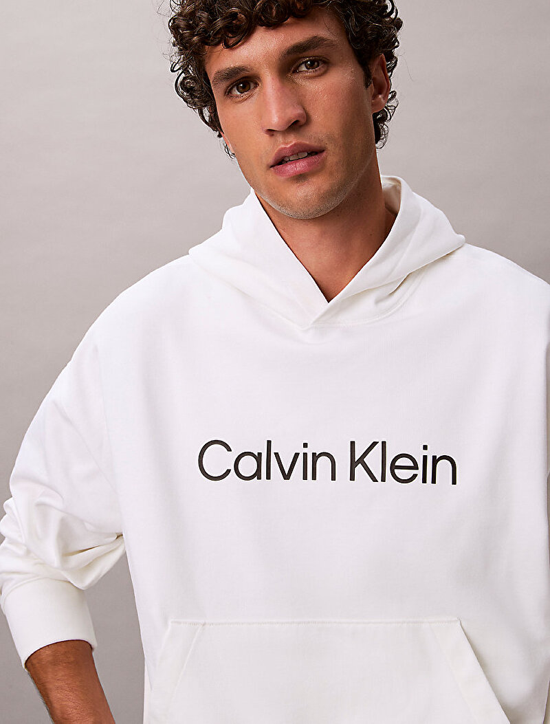 Calvin Klein Beyaz Renkli Erkek Standard Logo Sweatshirt