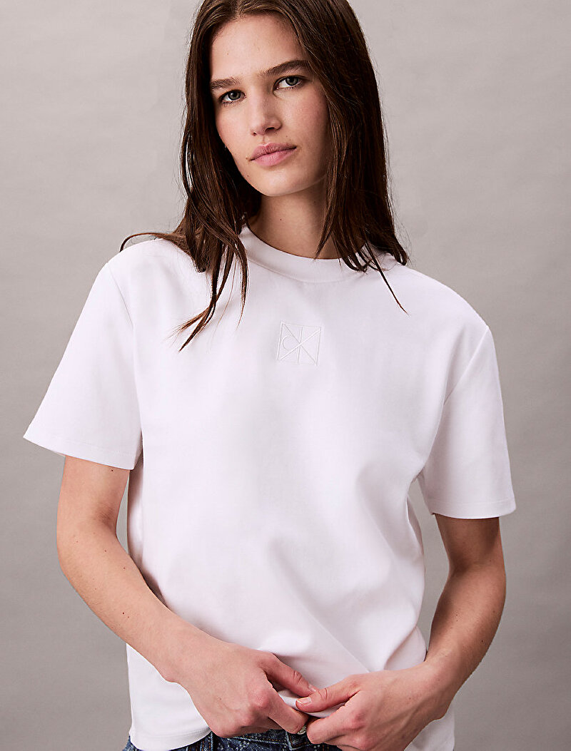 Calvin Klein Beyaz Renkli Kadın Lux Interlock T-shirt