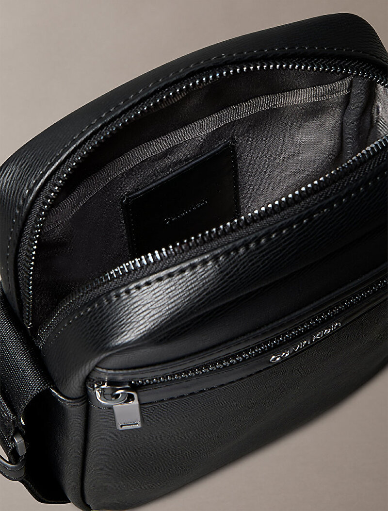 Calvin Klein Siyah Renkli Erkek Zip Reporter Çapraz Çanta