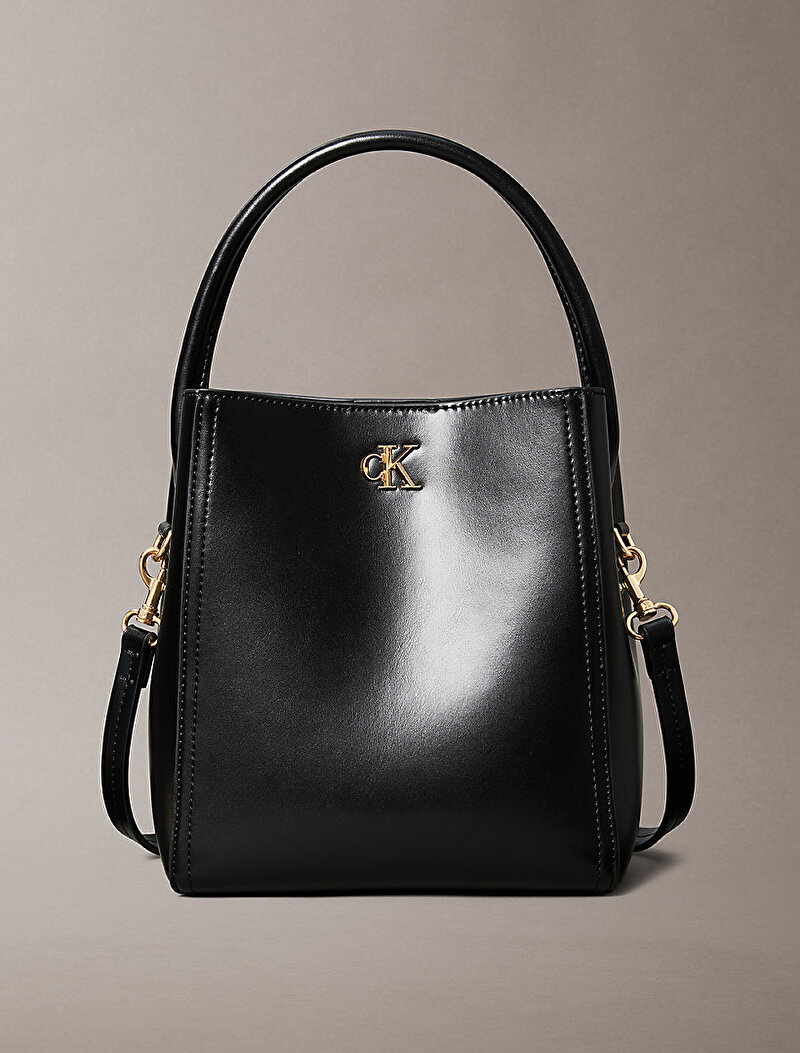 Calvin Klein Siyah Renkli Kadın CK Bucket With Strap Çanta