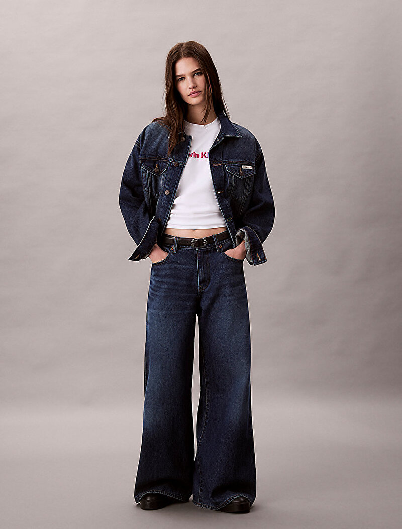 Calvin Klein Beyaz Renkli Kadın T-shirt